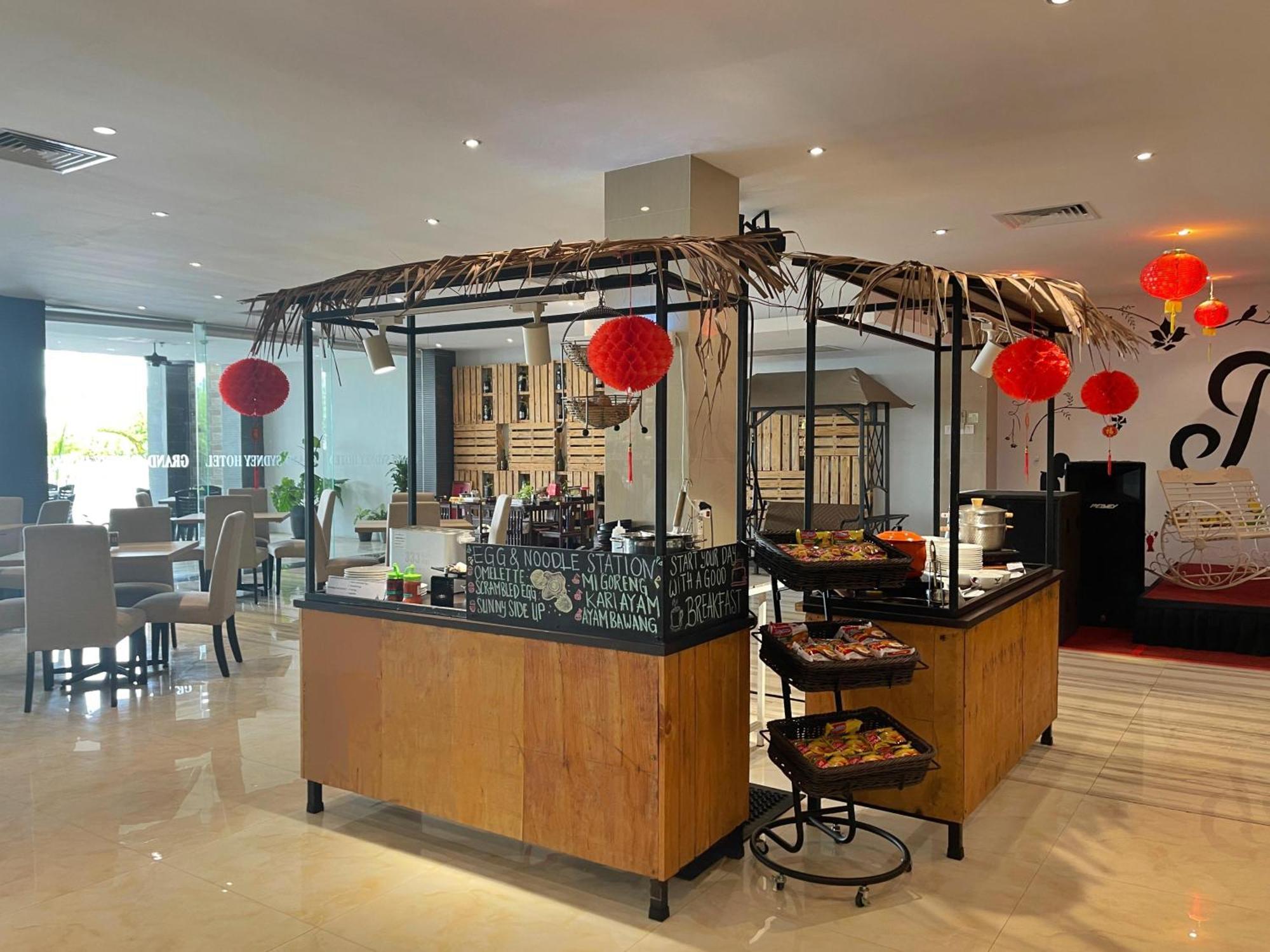 Grand Sydney Hotel Batam Exterior foto